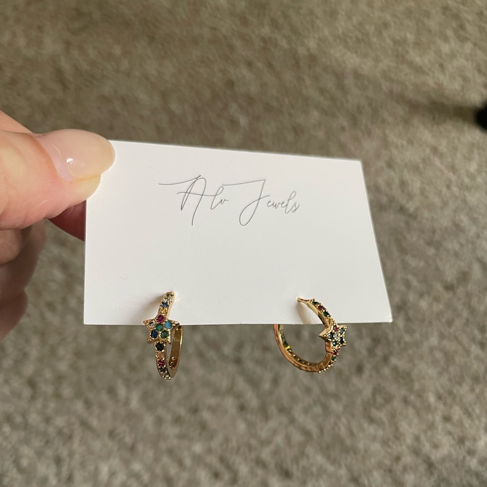ALV gem hoop star earrings